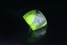 Geschliffener Peridot (Cabochon)