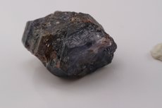 Saphir Kristall mit Farbwechsel