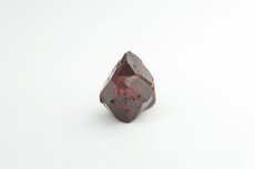 スピネル (Spinel)