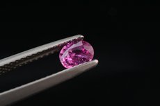 Pinkfarbige geschliffene Rubellite