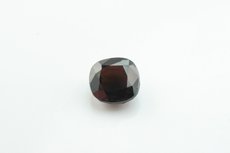 Faceted transparent Painite