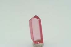 スピネル (Spinel)