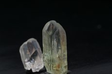 Zwei Chrysoberyll Kristalle