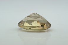 Fine Petalite oval Cut