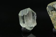 Zwei Chrysoberyll Kristalle