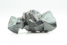 Multiple twinned Cassiterite Crystal 