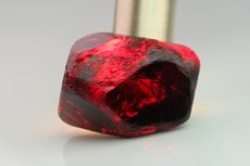 2 distorted Spinel Crystals