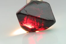 2 distorted Spinel Crystals