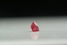 スピネル (Spinel)