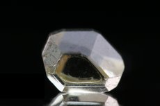 シンハリ石  シンハライト  (Sinhalite)