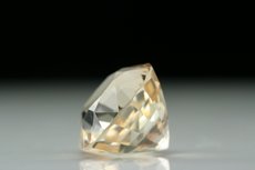 Fine faceted Danburite 5,9 cts.