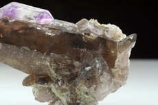 Amethyst auf Rauchquarz-Kristall