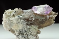 Amethyst auf Rauchquarz-Kristall