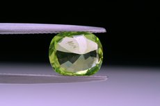 Facettierter Peridot