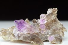 Top Amethyst Zepter Kristalle auf Rauchquarz