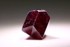 Twinned Spinel Crystal Mogok