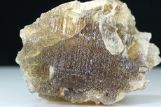 Schleifwürdiger  Petalit Kristall (Farbwechsel)
