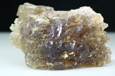 Schleifwürdiger  Petalit Kristall (Farbwechsel)
