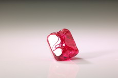 Fine twinned Spinel Crystal after Spinel -law