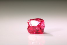 Fine twinned Spinel Crystal after Spinel -law