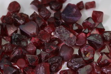 180 pcs. Spinel Crystals