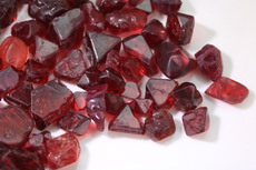 180 pcs. Spinel Crystals