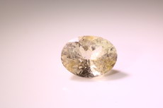 シンハリ石  シンハライト  (Sinhalite)