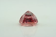 スピネル (Spinel)