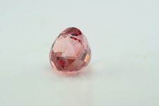 スピネル (Spinel)