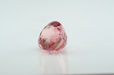 スピネル (Spinel)