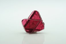 Unusual twinned Spinel Crystal 