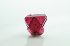 Unusual twinned Spinel Crystal 