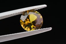 Gelber Chrysoberyll Brilliantschliff