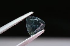 Blue-Green Spinel Cut Trillion