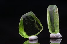 3 Edle Peridot Kristalle