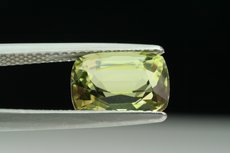 ダイオプサイド  (Diopside)