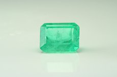 Top Fine faceted Emerald Colombia