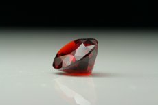 Top Deep red Clinohumite oval Cut Tanzania