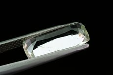 Top Faceted Forsterite 3,7 Carat