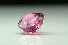 Purplish faceted Spinel