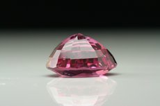 Purplish faceted Spinel