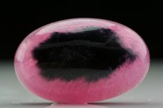 Pinkfarbiger Turmalin Cabochon