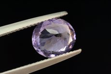 Blue-violet faceted Spinel