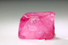 Fine Spinel Crystal 17 cts.