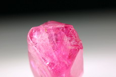 Fine Spinel Crystal 17 cts.