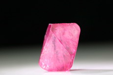 Fine Spinel Crystal 17 cts.