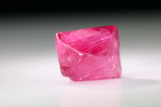 Fine Spinel Crystal 17 cts.