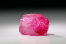 Fine Spinel Crystal 17 cts.