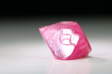 Fine Spinel Crystal 17 cts.