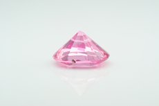 Top pinkfarbiger facettierter Spinel